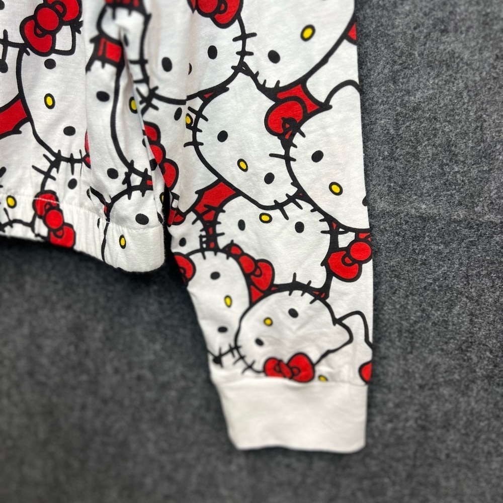 Hello Kitty Red/Black Cropped Long Sleeve Shirt - Picture 5 of 10